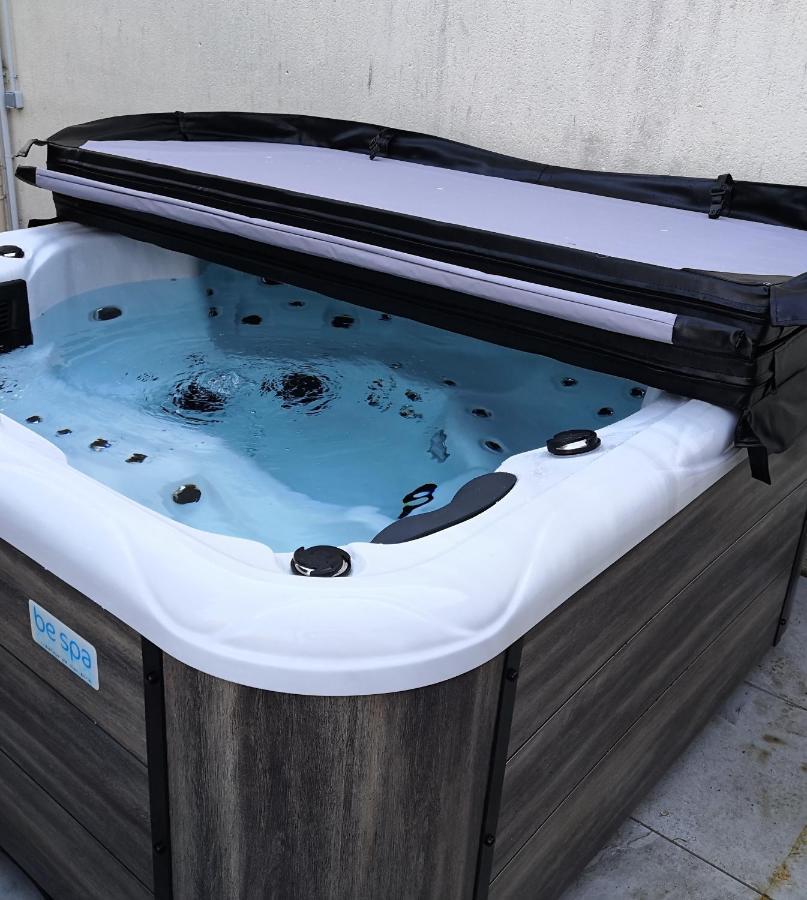 Ô Rethel Jacuzzi, Gîte Ardennes Esterno foto
