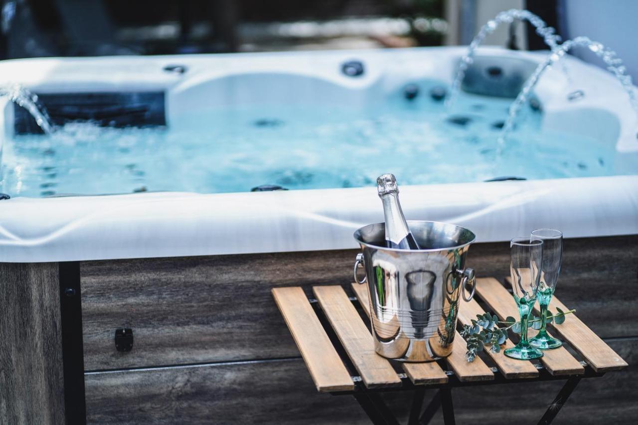 Ô Rethel Jacuzzi, Gîte Ardennes Esterno foto
